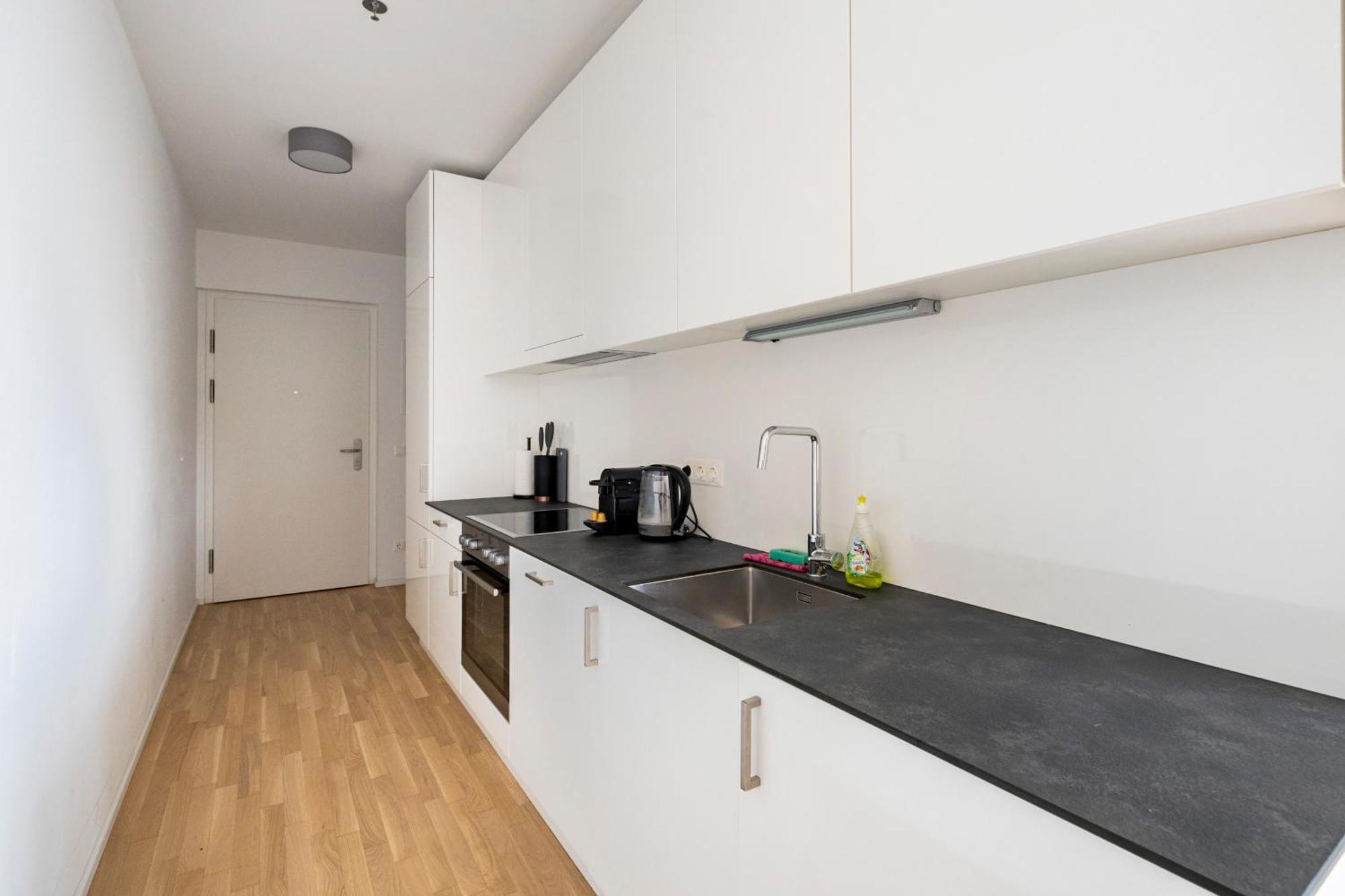 Central Station Loft - Amazing View In City Center - Jupihome * Viena