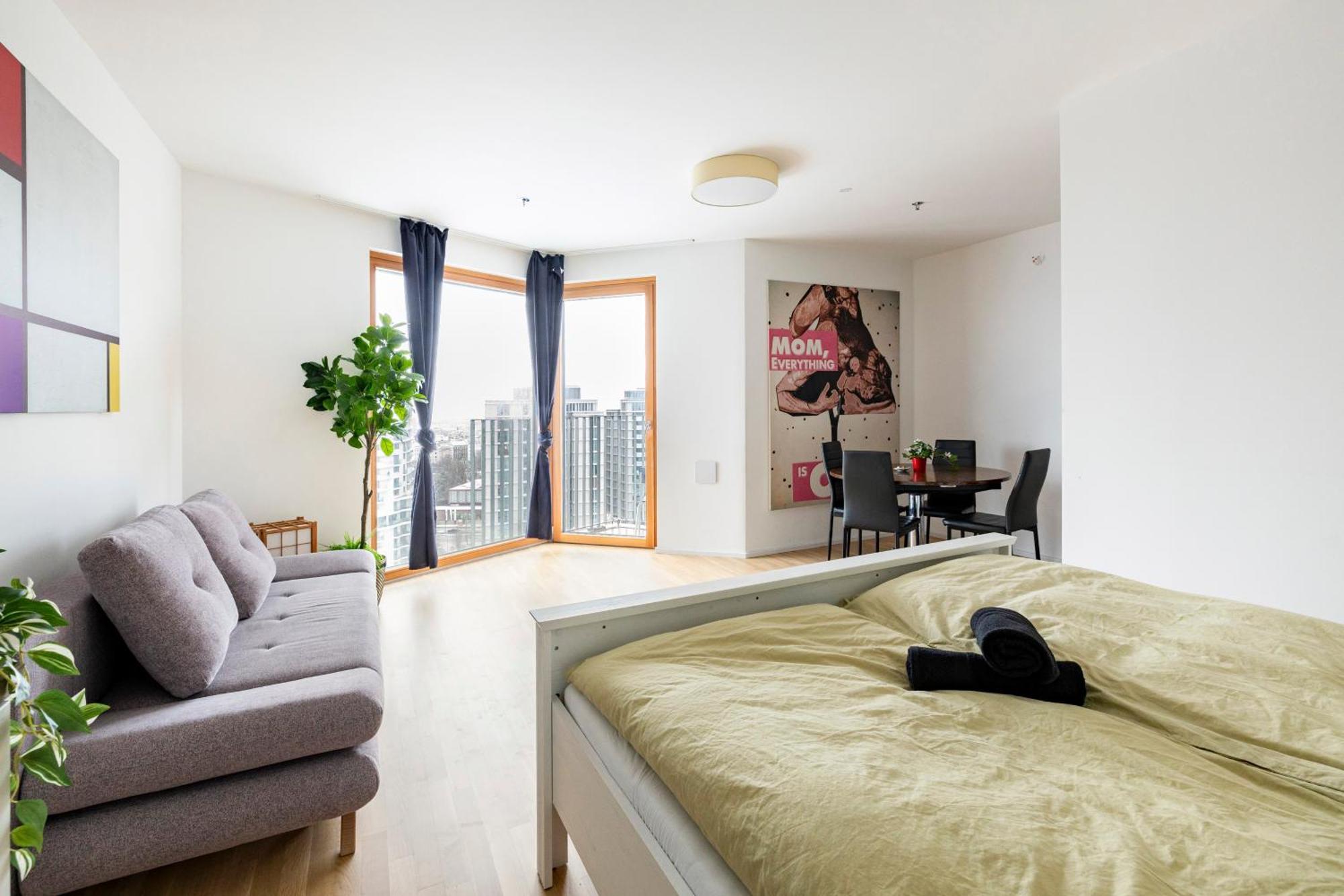 Central Station Loft - Amazing View In City Center - Jupihome